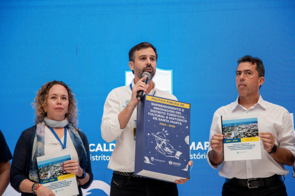 Carlos Jaramillo Rios, secretario de Desarrollo Económico y Competitividad del Distrito durante el lanzamiento de la Política Pública de Emprendimiento e Innovación.