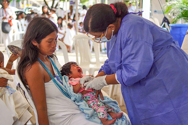 En la actividad fueron entregados el registro de identidad y verificación de tipos de sangre para los niños de las comunidades indígenas.