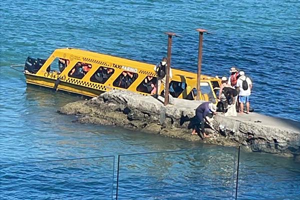Los moradores del sector han denunciado que el antiguo espolón lo están usando como embarcadero de los turistas que visitan la ciudad. 