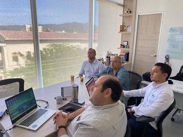 La alianza busca abrir nuevas oportunidades para los agricultores, facilitando la comercialización de sus productos y mejorando su calidad de vida y bienestar económico.