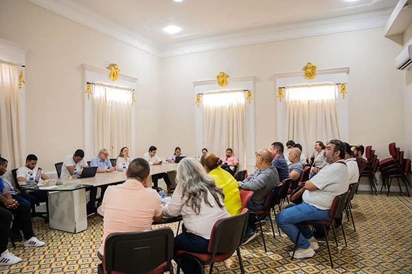 Se brindará acompañamiento a las instituciones educativas y sus rectores, para que estos cambios puedan tener resultados positivos en cada uno de los establecimientos. Foto/Alcaldía de Ciénaga. Foto/Alcadía de Ciénaga