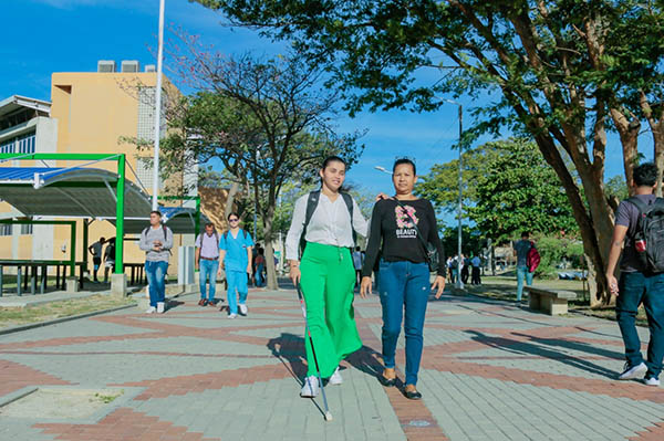 Maryoris Machado, la joven que sueña con ser profesional en derecho. Foto/ Unimagdalena Maryoris Machado, la joven que sueña con ser profesional en derecho. Foto/ Unimagdalena