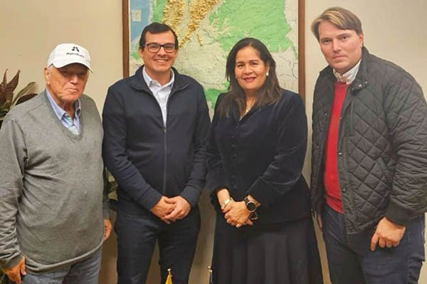 Productores de banano se reunieron con la embajadora colombiana en Alemania para discutir las múltiples problemáticas que los afectan.