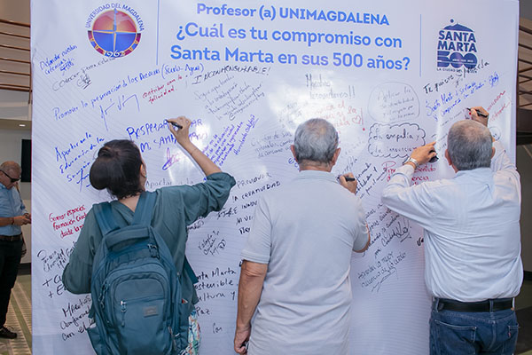 Los docentes plasmaron su compromiso por la transformación de Santa Marta en sus 500 años.
