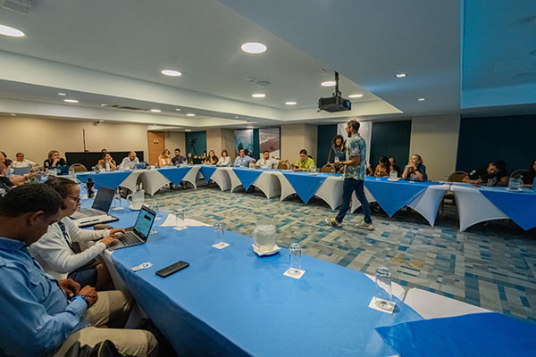 Seminario “Técnicas Asexuales de Restauración Coralina en el Caribe y su Impacto Socioeconómico”, fue realizado en la capital de Magdalena. 