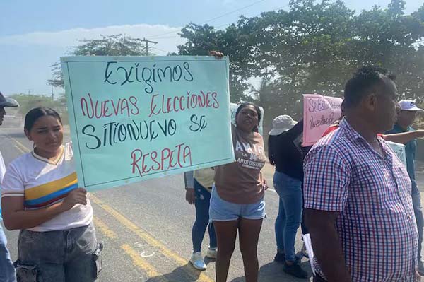 Foto de algunos manifestantes de la protesta en el municipio de Sitionuevo, Magdalena.