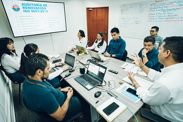 Reunión de apertura con líderes y equipos de los procesos institucionales. Foto Unimagdalena