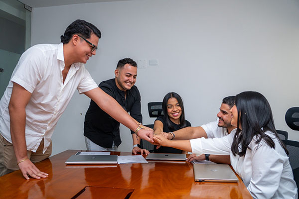 La firma cuenta con más de 40 años de experiencia como proveedor global de servicios de staffing y procesos de negocio.