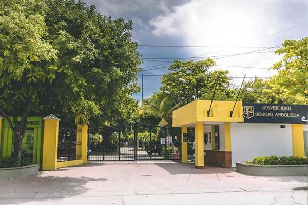 El inglés como puente hacia el éxito profesional. Con el Business Convo Club, las universidades de Santa Marta se unen para formar líderes bilingües con visión global