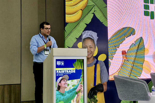 José Francisco Zúñiga, Presidente Ejecutivo de Asbama en su intervención en el III Congreso Bananero de Asbama.