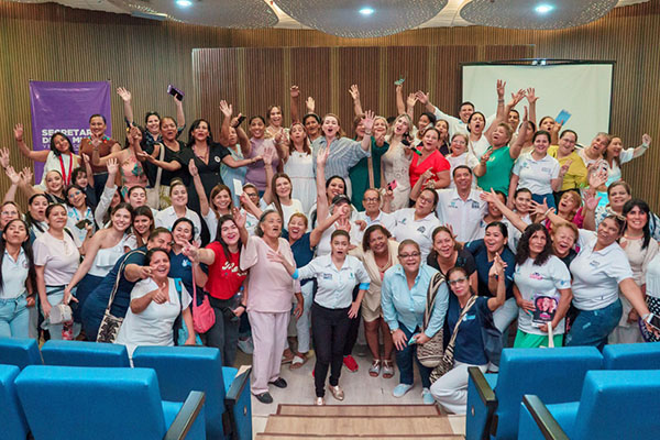 Familias se desconectaron del mundo y fueron a disfrutar del día en el Centro Recreacional Teyuna, pasando momentos inolvidables. 