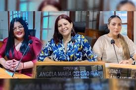 Ángela María Cedeño Ruiz, Marta García y Candy Sánchez, Presidenta, Primera Vicepresidenta y Segunda Vicepresidenta de la Asamblea Departamental, respectivamente.