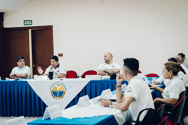 Pablo Vera Salazar, Rector de Unimagdalena haciendo oficial la ampliación de las inscripciones de los aspirantes a la institución. 