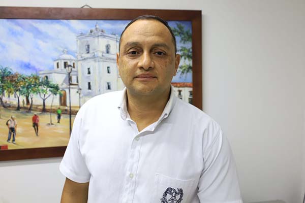 René Fuentes, Registrador Especial del Distrito de Santa Marta. René Fuentes, Registrador Especial del Distrito de Santa Marta.