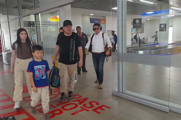 Durante la temporada aumentó significativamente el movimiento de pasajeros en el aeropuerto ‘Simón Bolívar’ de Santa Marta. Durante la temporada aumentó significativamente el movimiento de pasajeros en el aeropuerto ‘Simón Bolívar’ de Santa Marta.