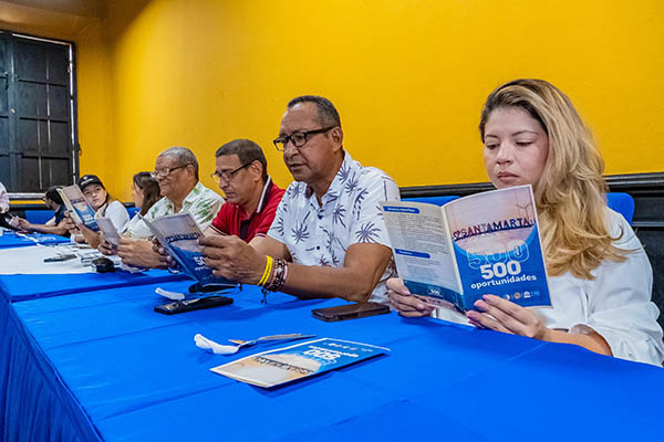 Miembros de la prensa que hicieron presencia en el lanzamiento del programa ‘500 años, 500 oportunidades’.