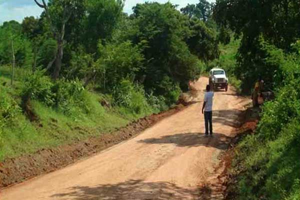 Vías rehabilitadas para el tránsito en Zona Rural del Magdalena. Foto archivo