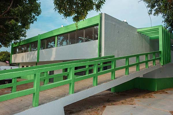 Nueva sede totalmente reestructurada del Sena en el municipio de Fundación. Foto Alcaldía de Fundación/Sena 
