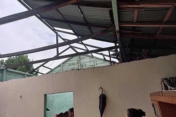 Vivienda destechada por los fuertes vientos que ‘azotan’ al municipio de Remolino, en el departamento del Magdalena. Foto archivo EL INFORMADOR