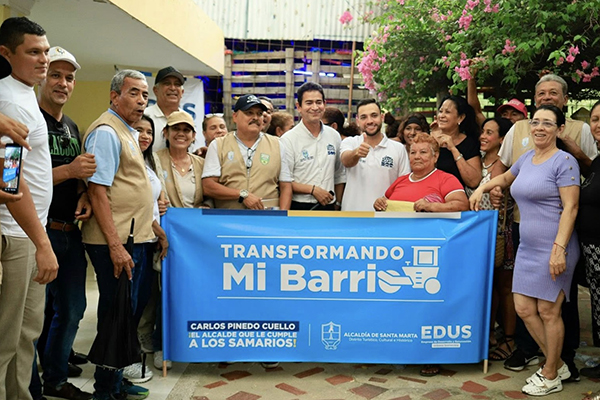 Con el programa Transformando mi Barrio, la Alcaldía de Santa Marta inicia en Bastidas la construcción de 212 metros lineales de vía con redes de acueducto y alcantarillado, llevando progreso y bienestar a la comunidad. / Foto red social EDUS 