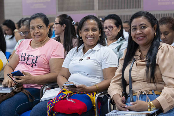 En la jornada de inducción, los estudiantes desarrollaron pruebas de pre-saberes correspondiente al componente académico. Foto Unimagdalena En la jornada de inducción, los estudiantes desarrollaron pruebas de pre-saberes correspondiente al componente académico. Foto Unimagdalena