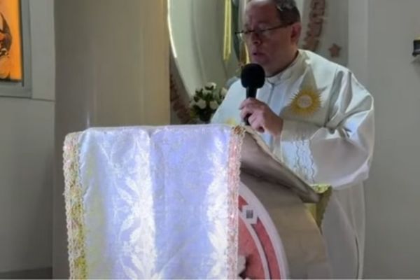 Foto capturada de video de la Diocesis 
