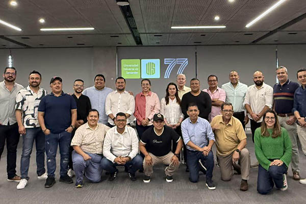 Este espacio, que reunió a delegados de 18 instituciones del país, ratificó el papel importante que cumplen los egresados en los Consejos Superiores de las universidades públicas. Foto Unimagdalena 