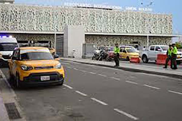 La mayoría de visitantes internacionales ingresaron a la ciudad por el aeropuerto Simón Bolívar, consolidando la conectividad aérea como un factor estratégico.Foto: Derechos reservados/ELINFORMADOR