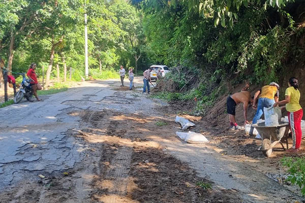 Vía al Curval. Cortesía ‘Diógenes Candelario’, presidente de la JAC vereda Matogiro.