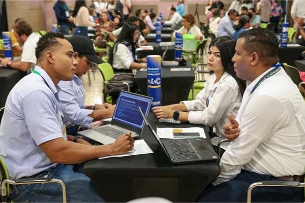 La rueda de negocios Conéctate con el Magdalena se realizará en octubre y contará con la participación de productores locales, empresarios nacionales e inversionistas internacionales. Foto Camcomercio 