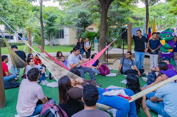 Durante el acto inaugural, presidido por el rector Pablo Vera Salazar, se destacó que este proyecto está alineado con el Plan de Desarrollo Unimagdalena Comprometida 2020-2030. Foto Unimagdalena