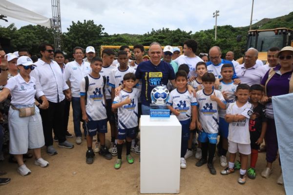 El nuevo escenario incluirá una cancha múltiple y parques para el disfrute de los vecinos, que durante años han solicitado una mejora en las condiciones del lugar. Foto derechos reservados EL INFORMADOR 
