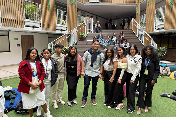 Los estudiantes que llevan el sello Uceista, representaron al Campus Santa Marta con investigaciones enfocadas en temáticas de alta relevancia social. Foto UCC 