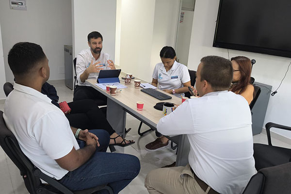La entidad destacó que este trabajo conjunto con el Distrito es clave para consolidar una gestión integral del espacio marítimo y costero. Foto Dimar 