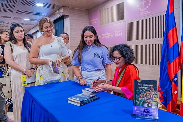 Desde el corazón del Caribe, la Universidad del Magdalena sigue tejiendo historias, saberes y voces que hacen de la FilSMar 2025 un faro de cultura, inclusión y conocimiento.
