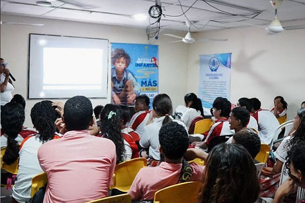 Esta acción educativa busca garantizar los derechos de los niños y adolescentes del Distrito. Foto Alcaldía 