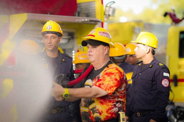 Su participación permite actualizar los conocimientos del personal con prácticas modernas. Foto Bomberos