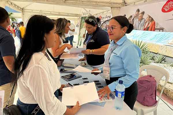 La Caja de Compensación dispondrá de un stand 4x4 de promoción de servicios, donde los asistentes podrán recibir información institucional. Foto Cajamag 