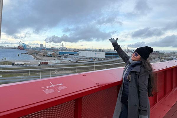 Luego de esta experiencia internacional, las estudiantes elaborarán un trabajo de investigación comparativo entre el Puerto de Rotterdam y el Puerto de Santa Marta. Foto Unimagdalena Luego de esta experiencia internacional, las estudiantes elaborarán un trabajo de investigación comparativo entre el Puerto de Rotterdam y el Puerto de Santa Marta. Foto Unimagdalena