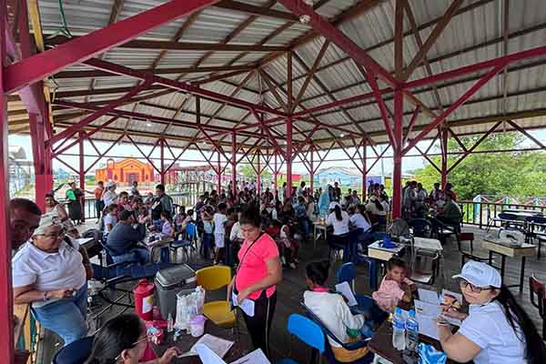 Jornada de salud realizada en el corregimiento de Nueva Venecia. Foto Alcaldía de Sitionuevo 