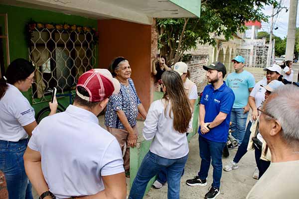 La Alcaldía de Santa Marta impulsa esta estrategia que busca dignificar los hogares y transformar la calidad de vida en los barrios del Distrito. Foto Alcaldía 