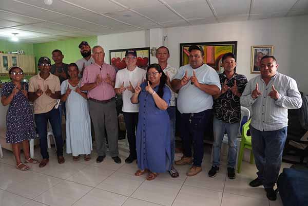Ricardo Diazgranados logró consolidar acuerdos con sectores políticos del municipio de Chivolo, los cuales respaldan su proyecto político al Senado. Foto cortesía de la Campaña de Ricador Diazgranados Ricardo Diazgranados logró consolidar acuerdos con sectores políticos del municipio de Chivolo, los cuales respaldan su proyecto político al Senado. Foto cortesía de la Campaña de Ricador Diazgranados