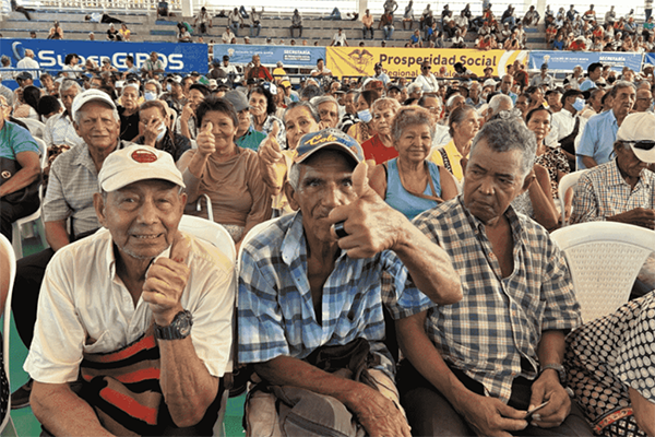 Estas iniciativas están orientadas a mejorar las condiciones de vida de adultos mayores, jóvenes, familias en situación de pobreza. Foto Prosperidad Social 