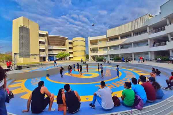 Teatrino de la Universidad del Magdalena ubicado en el nuevo edificio de la institución. Foto Unimagdalena