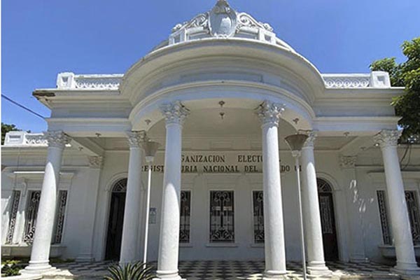 Ningún proceso de contratación se adelanta por cadenas de mensajería, terceros o mensajes informales, asegura la Registraduría. 
