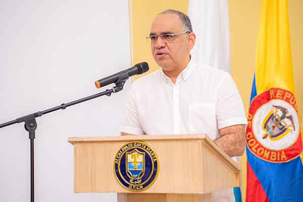 Carlos Pinedo Cuello, alcalde de Santa Marta, realizando su intervención en el Comité de seguimiento electoral. Foto Alcaldía