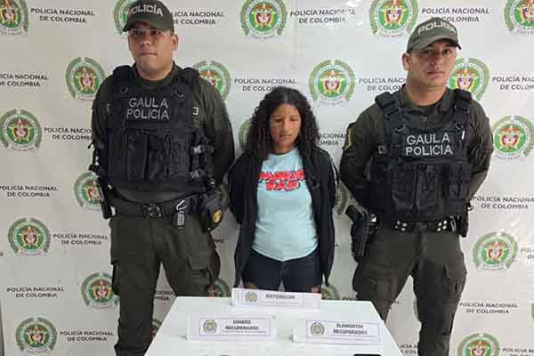 Ana Karina Pacheco, apresada en medio de una acción de la Policía Nacional en Fundación. Foto Policía Nacional