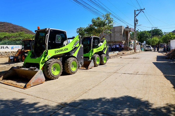 Esta intervención contempla la construcción de 453 metros lineales de pavimento rígido, también promete transformar las condiciones de movilidad, saneamiento básico y espacio público en este importante sector de la ciudad. Foto Alcaldía 