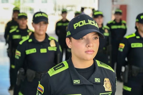 Nuevos miembros de la Policía de Valledupar. Foto Alcaldía de Valledupar 