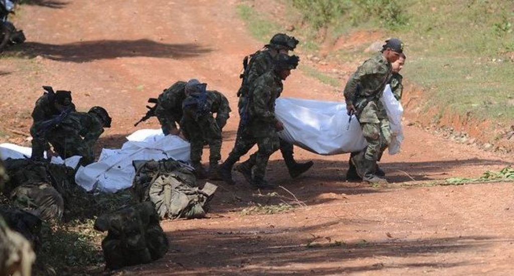 La operación, que contó con el apoyo de la Fuerza Aérea y de la Fiscalía General de la Nación, se desarrolló en la vereda (aldea) de El Encanto, ubicada en Argelia